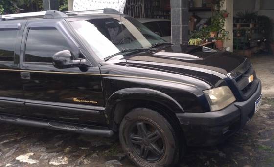 CHEVROLET S10 2.8 EXECUTIVE 4X4 CD 12V TURBO INTERCOOLER DIESEL 4P MANUAL CHEVROLET S10 2.8 EXECUTIVE 4X4 CD 12V TURBO INTERCOOLER DIESEL 4P MANUAL